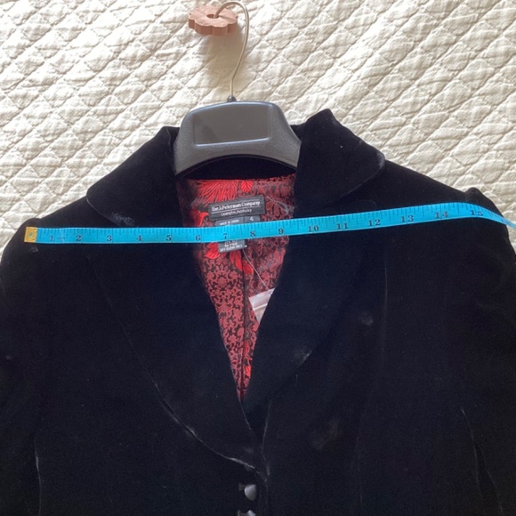 J. Peterman Co full length lined blk Velvet Opera embroidered coat NEW sz 4 Goth - Picture 16 of 16